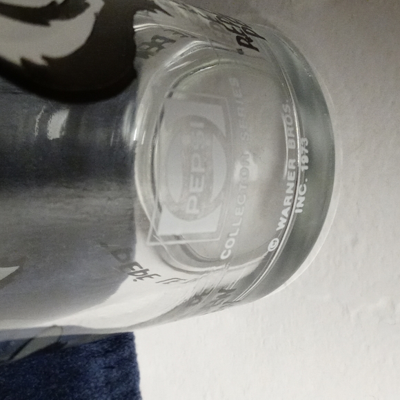 Vtg Looney Tunes Pepe Le Pew Glasses set - Picture 4 of 6